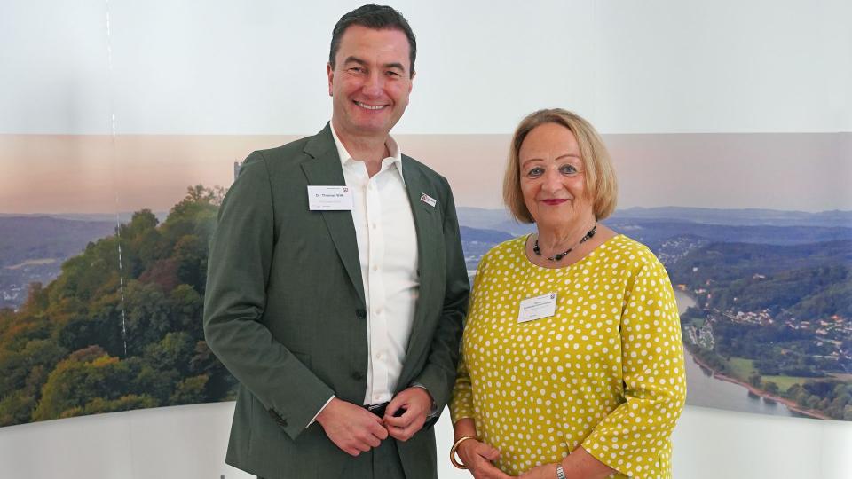 Regierungspräsident Dr. Thomas Wilk & Antisemitismusbeauftragte NRW Sabine Leutheusser-Schnarrenberger. 